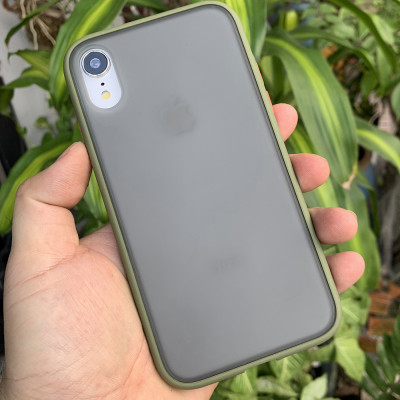 Ốp lưng chống sốc dành cho iPhone XR nút bấm màu cam - Màu xanh