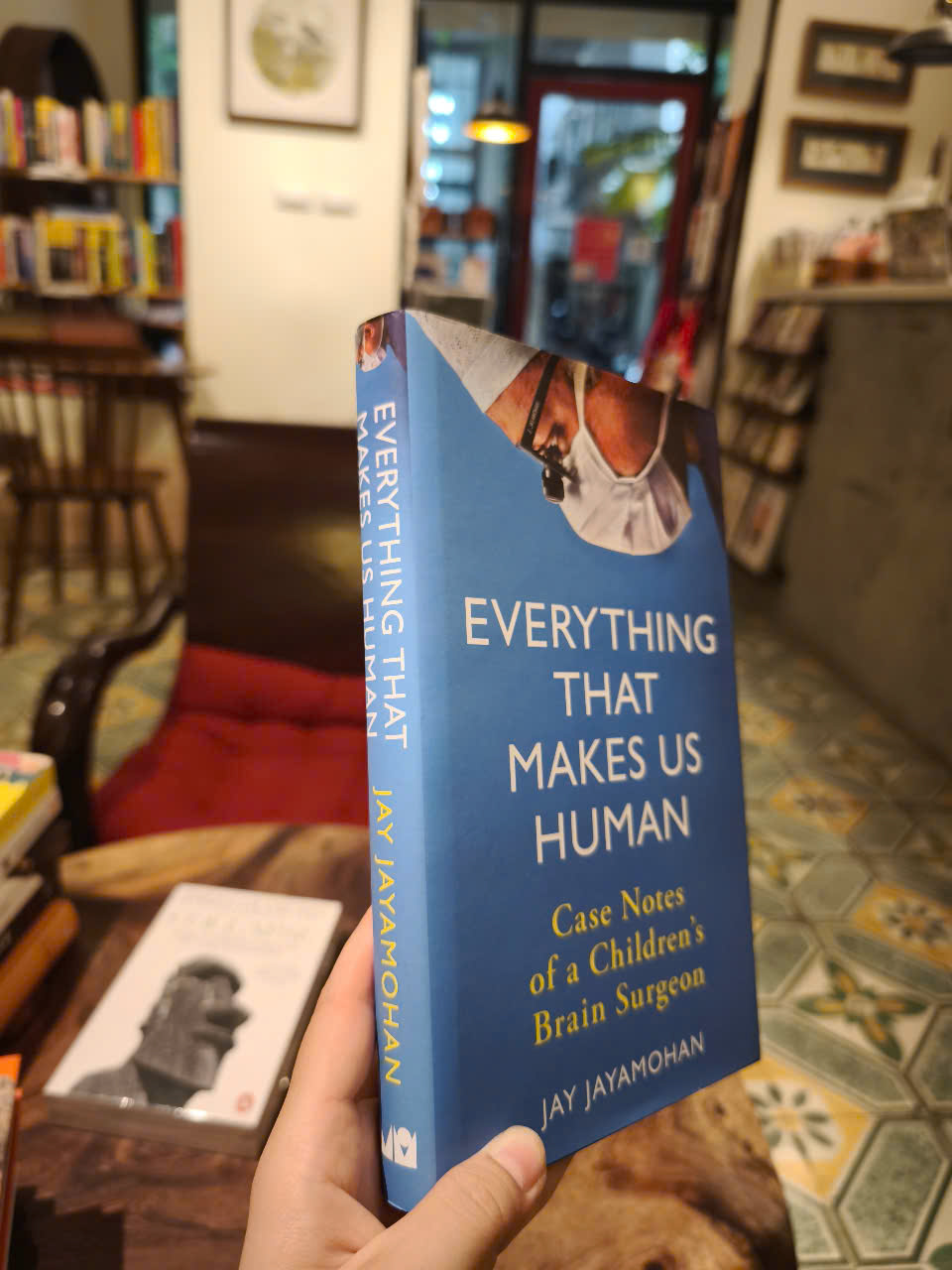 Sách - Everything That Makes Us Human: Case Notes of a Children