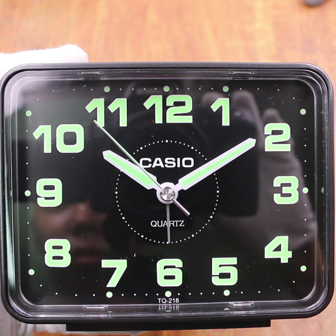 Đồng Hồ Để Bàn Casio TQ-218-1DF Báo Thức - Cỡ To - Kích Thước Vỏ ( 9 ×10.7 × 6 cm )