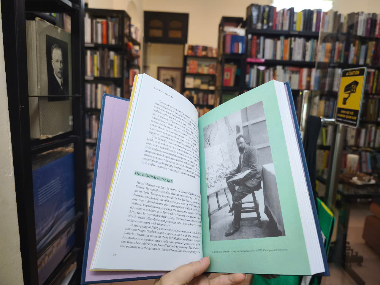 Sách - Seven Keys to Modern Art by Simon Morley - Art/ Nonfiction in English