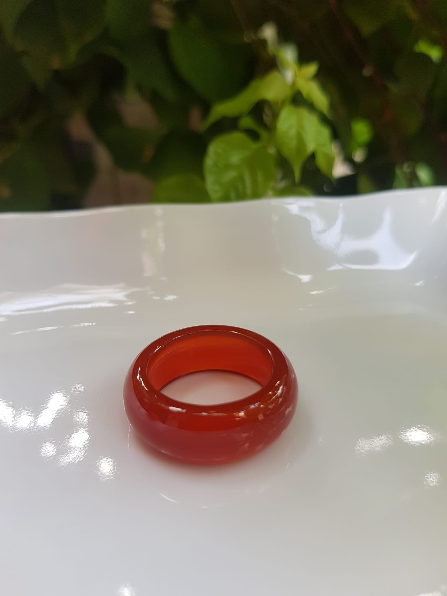 Chiếc Nhẫn Nam Đá Mã Não Đỏ Đỏ Cam Trơn Size 19mm x cao 9mm x Dầy 4mm Mệnh Hỏa Thổ ạ Ni nhẫn 19mm các anh đeo ngón cái hay bất kỳ ngón tay nào ni lọt vừa tay là 19mm đỏ đỏ cam cho may mắn cả năm ạ