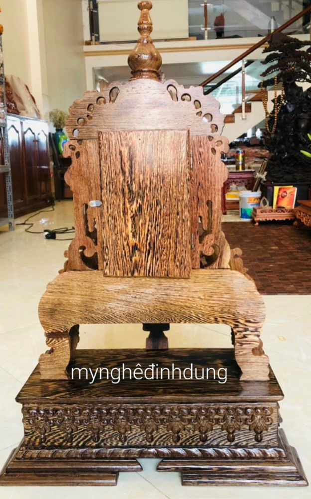 Combo đồng hồ quả lắc để bàn kt cao 70x45x15cm + kệ chân đế 15x52x29cm bằng gỗ mun đuôi công