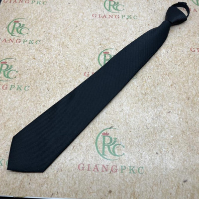 Cavat nam thắt sẵn 8cm kẻ tăm Giangpkc