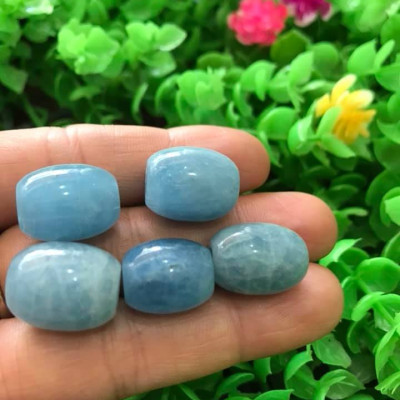 Mặt Dây Chuyền Viên LU AQUA XANH ĐẸP LẮM Size Hạt 13mm x dài 16mm Vòng màu xanh Aqua Bóng đẹp Chất liệu : 100% đá thiên nhiên loại vip ạ Rất hợp nữ mệnh thủy mộc hỏa Nữ lên mặt Dây Chuyền và Phối Vòng Tay ạ