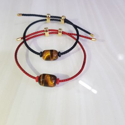Vòng tay phong thủy charm hạt lu thống đá mắt hổ tự nhiên vàng nâu bóng đẹp Phối với dây đeo tay màu đen hoặc đỏ bất kỳ ạ Vòng tay may mắn hợp nữ mệnh thổ mệnh kim mệnh thủy ạ