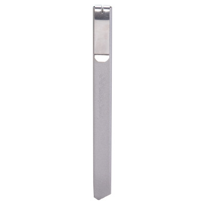 Dao Rọc Giấy Deli, Loại 13 Lưỡi Tách Rời, Bạc, Đen - 1 Cái - E2053