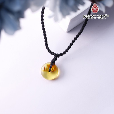 Mặt dây chuyền đồng điếu đá hổ phách vàng - Ngọc Quý