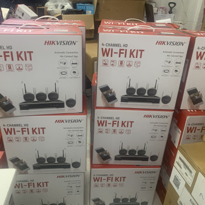 Bộ Kit camera Wifi HIKVISION NK42W0H(D) (4 CAMERA + 1 Đầu ghi + 1 Ổ cứng 1.000 GB) - Hàng chính hãng