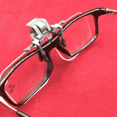 Kính lúp kẹp mắt kính Carson OD-14 Clip&Flip 2x - Hàng Chính Hãng