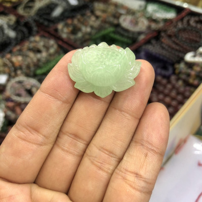 Mặt dây chuyền hoa sen phong thủy đá ngọc cẩm thạch