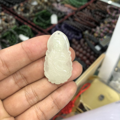 Mặt dây chuyền phật Bà Quan Thế Âm Bồ Tát ngồi đài sen đá ngọc phỉ thúy