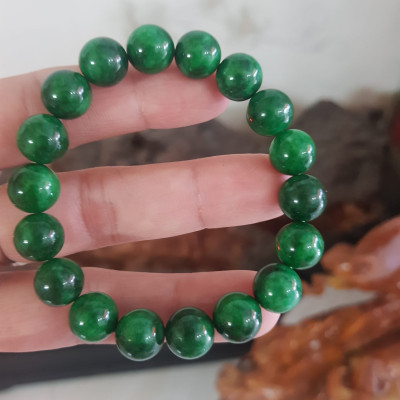 Vòng cẩm thạch xanh đậm rẻ đẹp Nữ mạng mộc mạng hỏa mạng thủy ạ Size vòng 10mm nữ đeo lên tay màu xanh hy vọng tươi sáng đẹp ạ