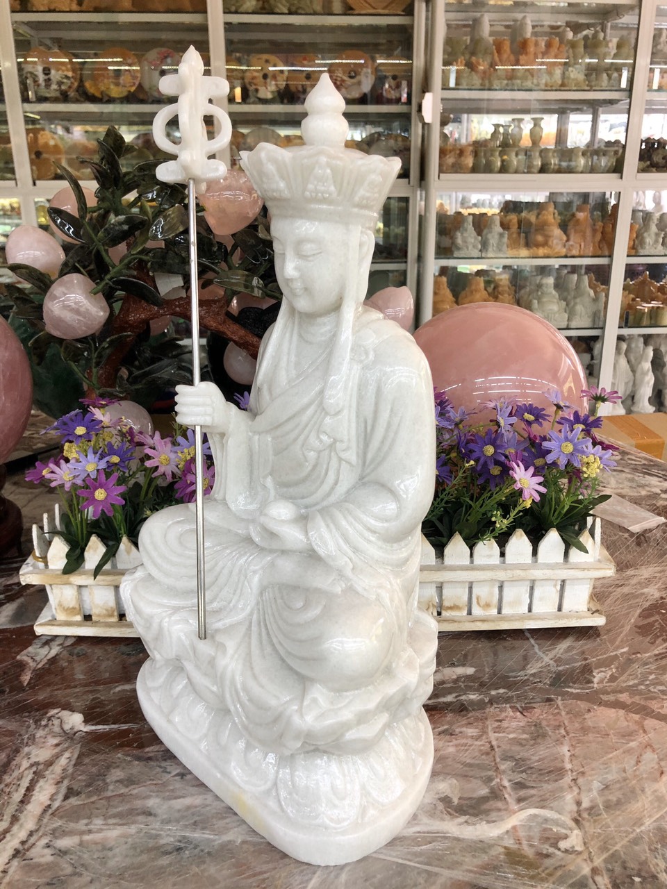 Tượng địa tạng vương bồ tát ngồi đài sen đá cẩm thạch trắng - Cao 40 cm