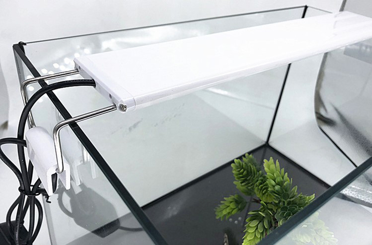 Đèn LED bể cá 20-30cm XML-20 Ánh Sáng Trắng cao cấp
