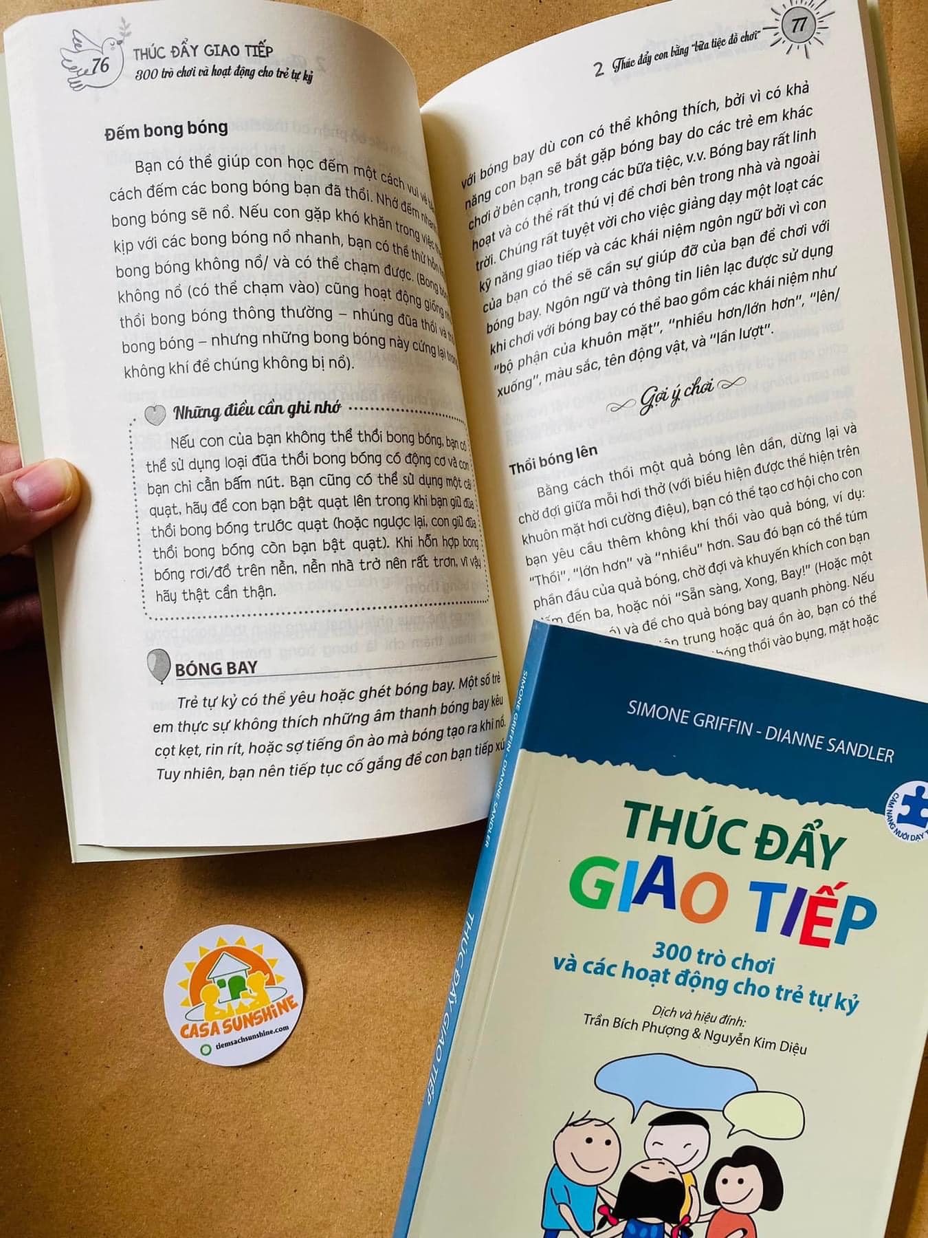 Thúc đẩy giao tiếp - 300 Trò chơi và các hoạt động cho trẻ tự kỷ